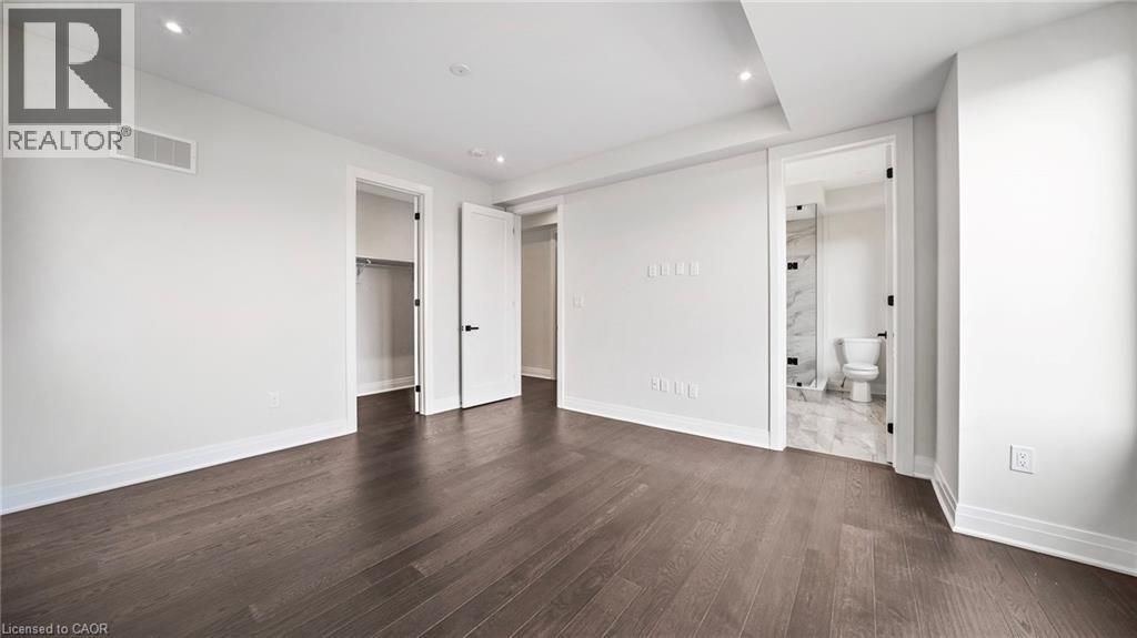 102 Settlers Road E, Oakville, Ontario  L6H 7W5 - Photo 20 - 40858044