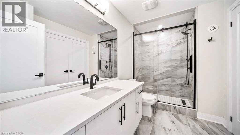 102 Settlers Road E, Oakville, Ontario  L6H 7W5 - Photo 26 - 40858044
