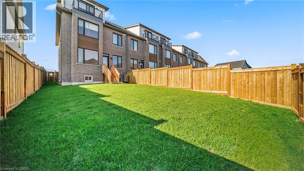 102 Settlers Road E, Oakville, Ontario  L6H 7W5 - Photo 33 - 40858044