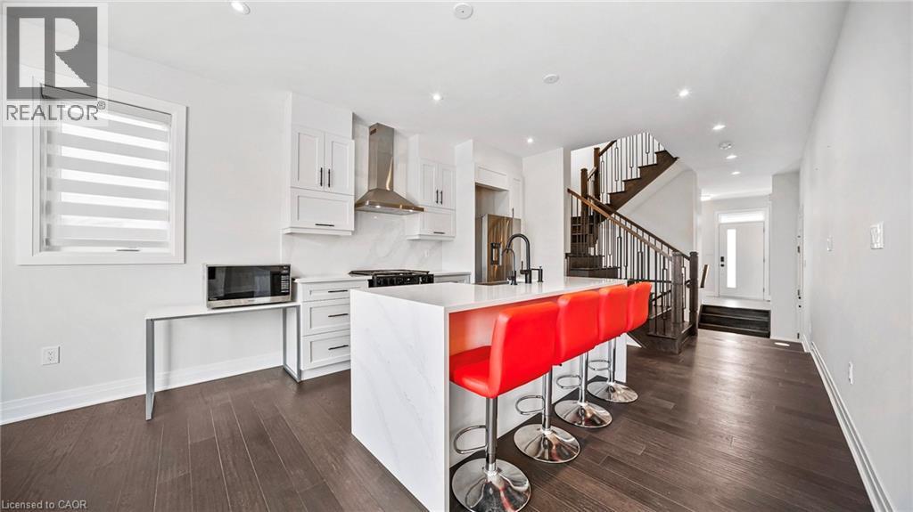 102 Settlers Road E, Oakville, Ontario  L6H 7W5 - Photo 11 - 40858044
