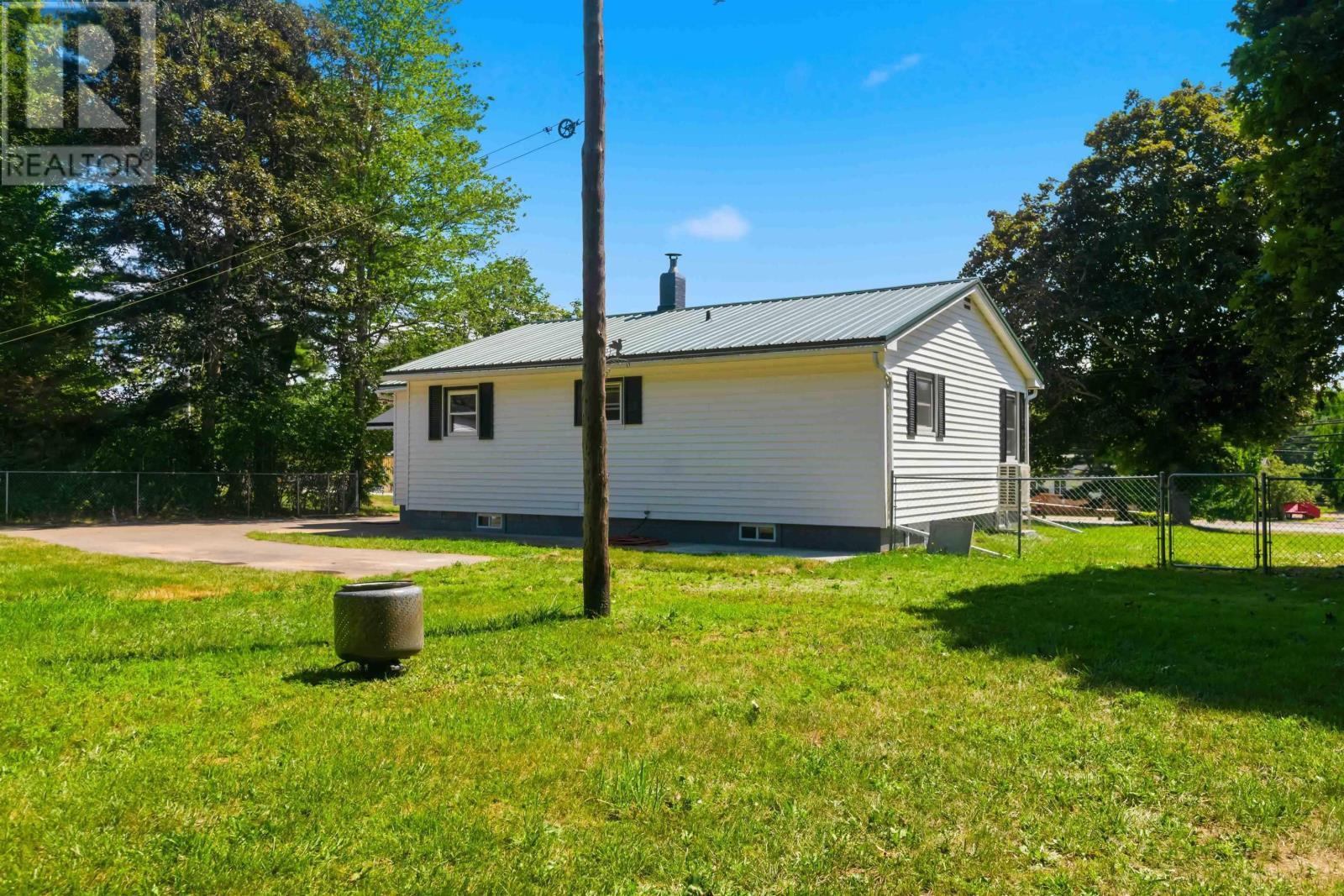 15071 Highway 1, Wilmot, Nova Scotia  B0P 1W0 - Photo 48 - 202621475