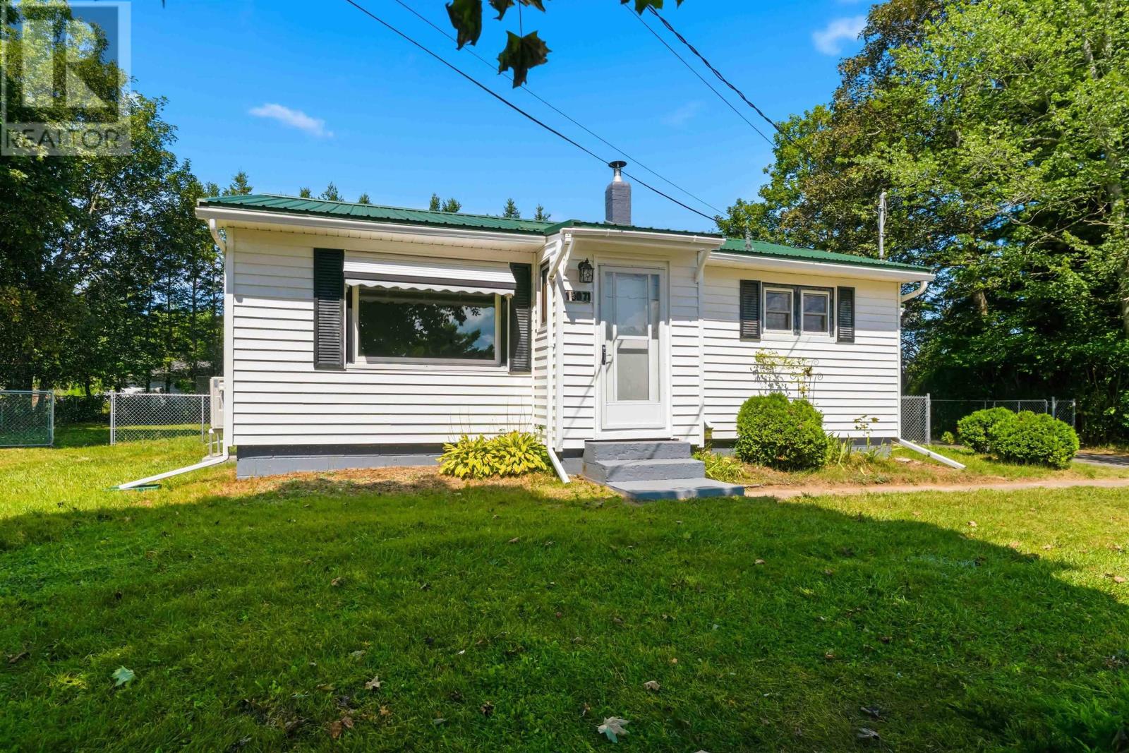 15071 Highway 1, Wilmot, Nova Scotia  B0P 1W0 - Photo 6 - 202621475
