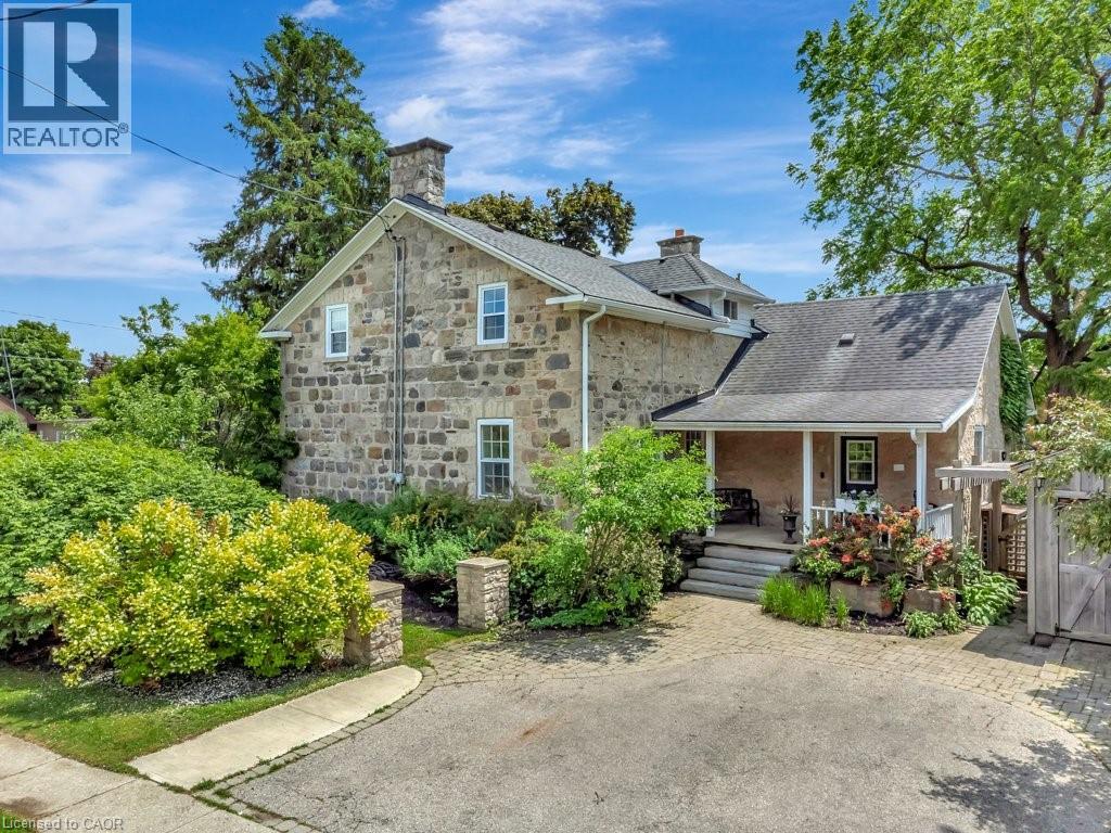 142 Glenmorris Street, Cambridge, Ontario  N1S 2Z5 - Photo 3 - 40836394