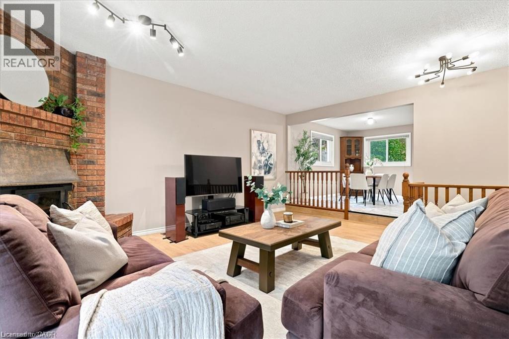 369 Crimson Drive, Waterloo, Ontario  N2K 2V2 - Photo 10 - 40854632