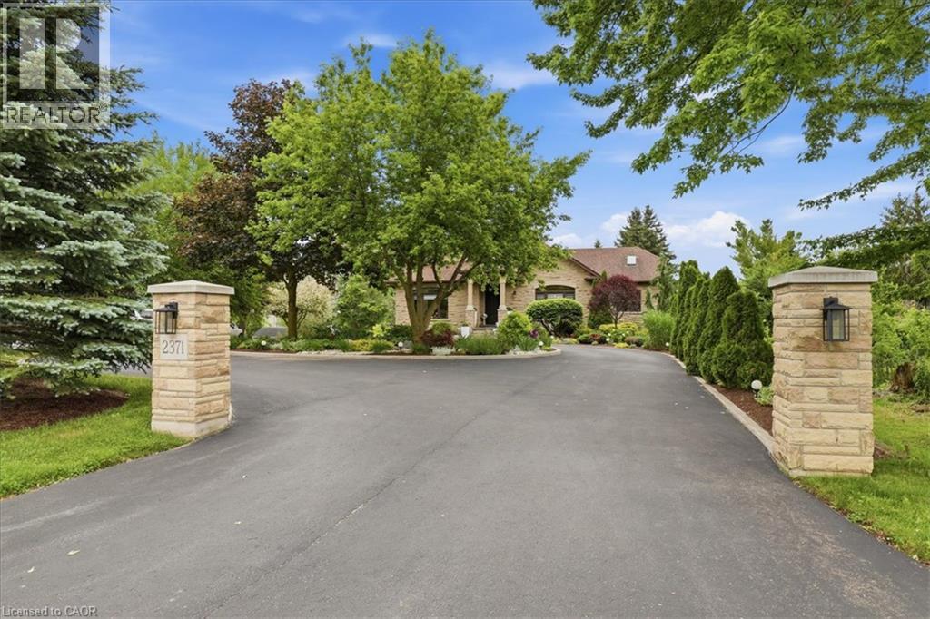 2371 SNYDERS Road E, Petersburg, Ontario