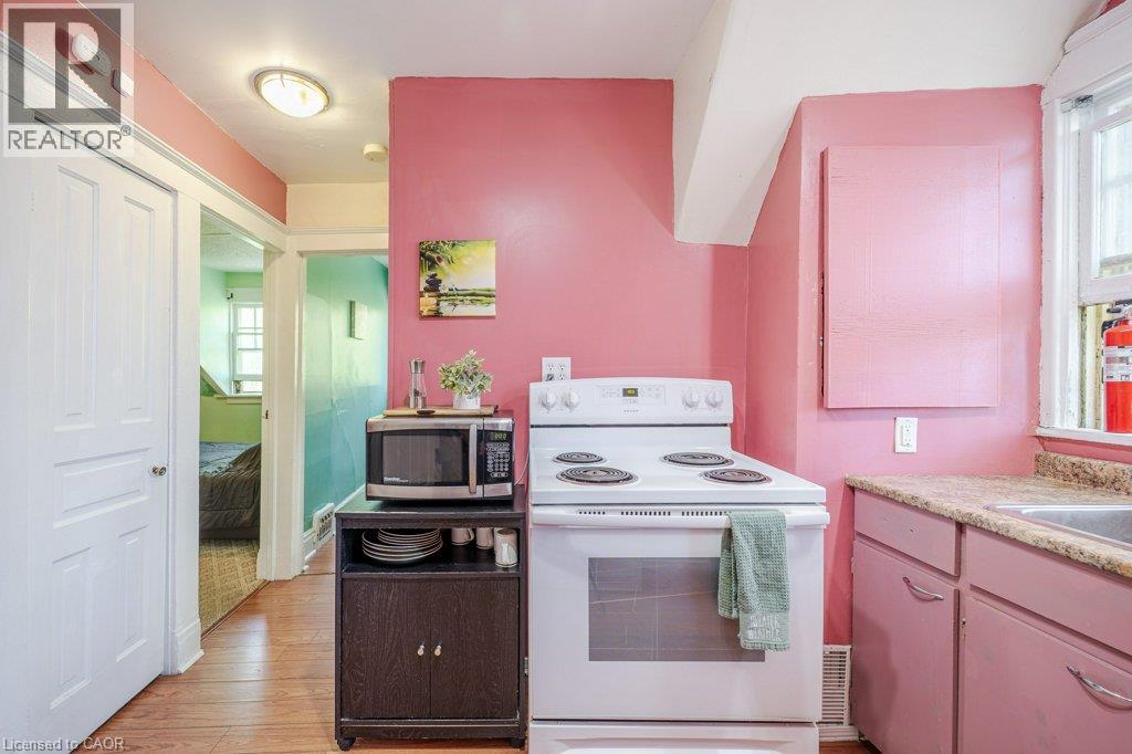 3 Glasgow Street, Kitchener, Ontario  N2G 2G5 - Photo 24 - 40857901