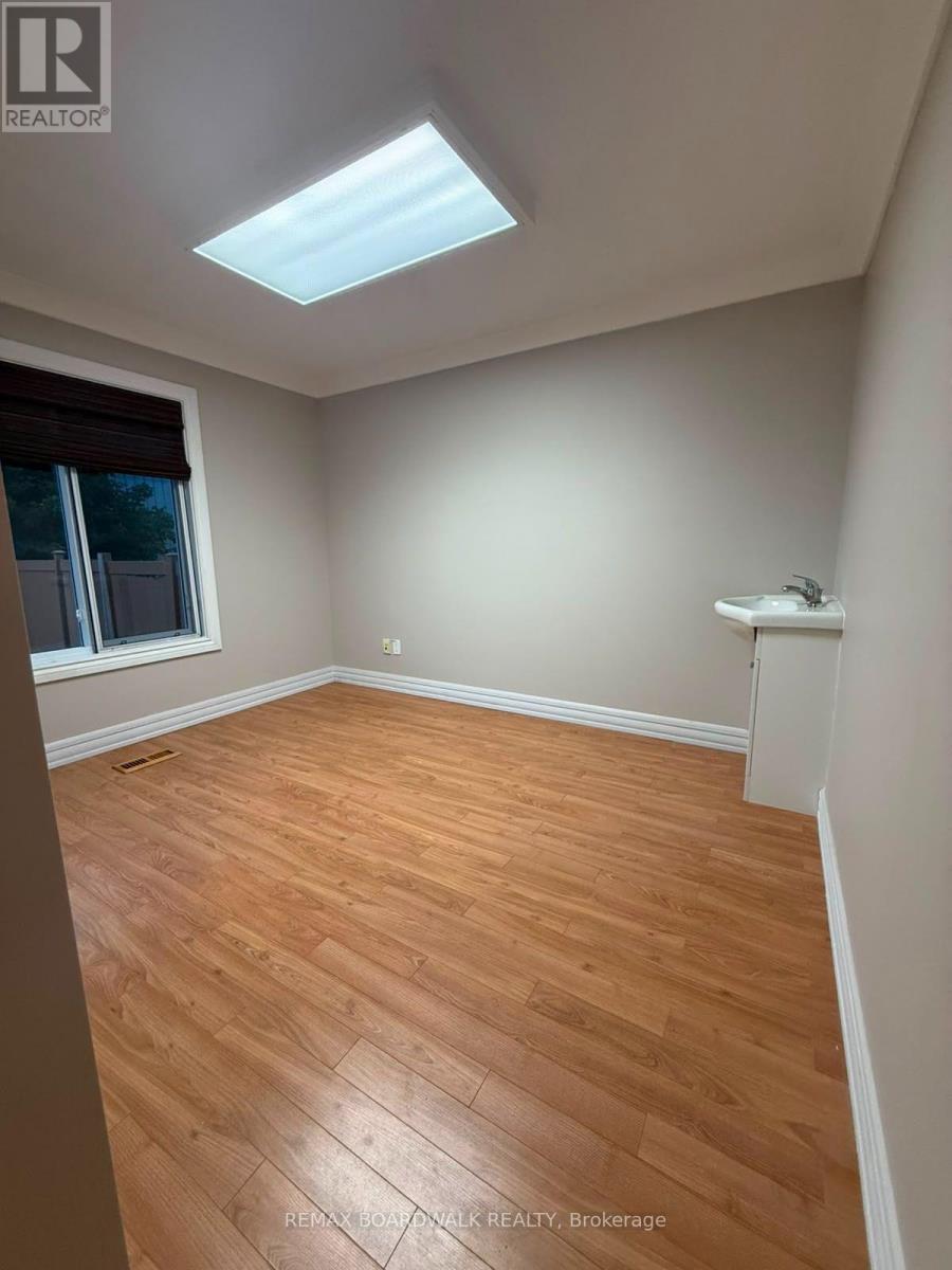 921 Notre Dame Street, Russell, Ontario  K0A 1W0 - Photo 13 - X13711042