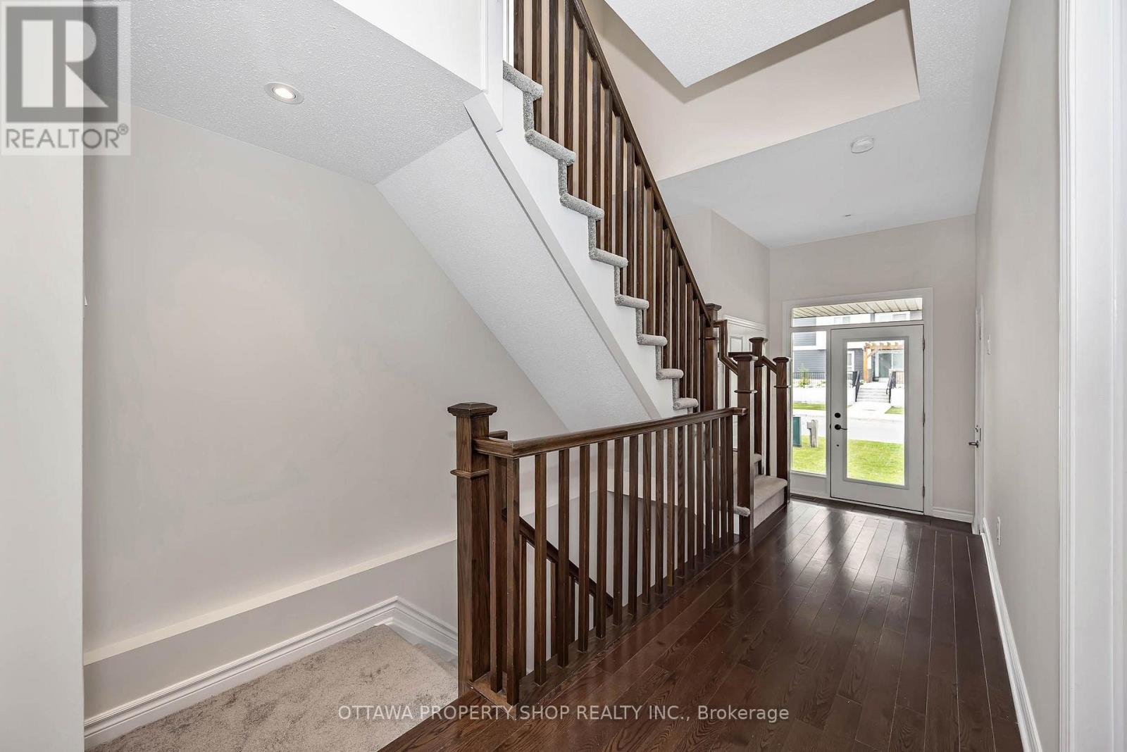 393 Livery Street, Ottawa, Ontario  K2V 0B5 - Photo 8 - X13711172