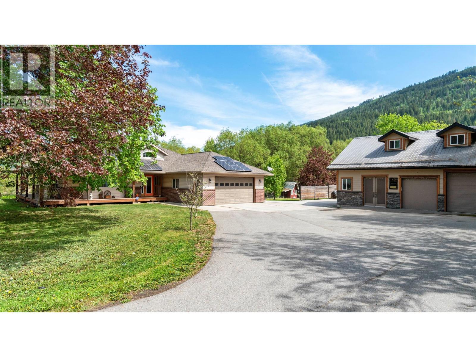 3960 50 Street NE, Salmon Arm, British Columbia