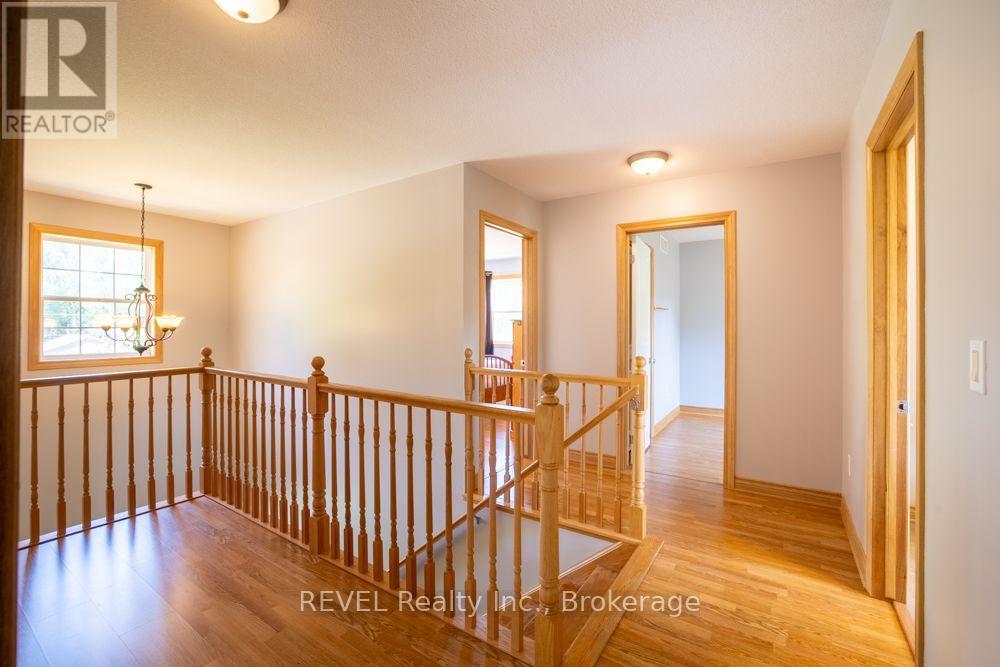 3305 Hyman Avenue, Fort Erie, Ontario  L0S 1N0 - Photo 24 - X13711050
