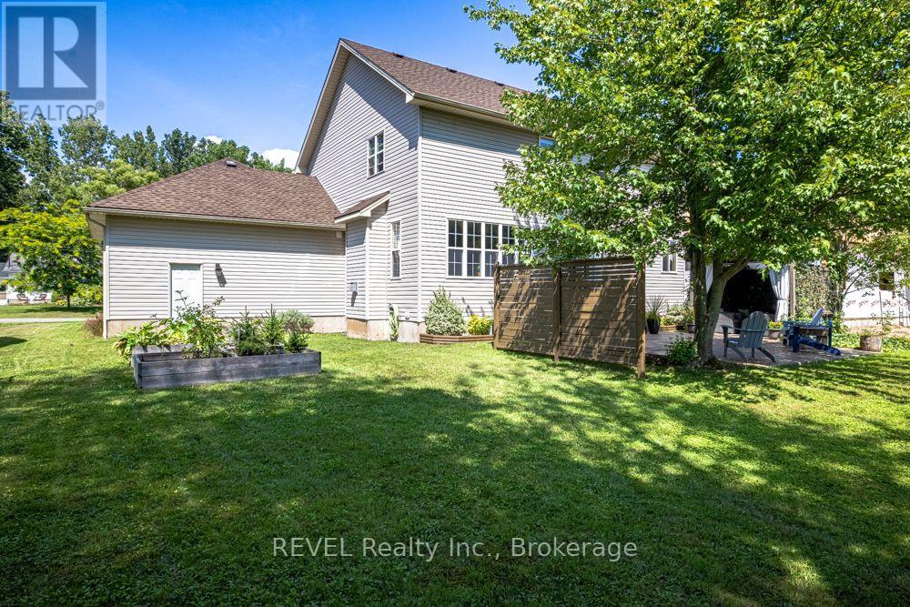 3305 Hyman Avenue, Fort Erie, Ontario  L0S 1N0 - Photo 39 - X13711050