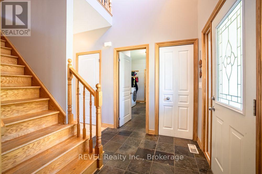 3305 Hyman Avenue, Fort Erie, Ontario  L0S 1N0 - Photo 5 - X13711050