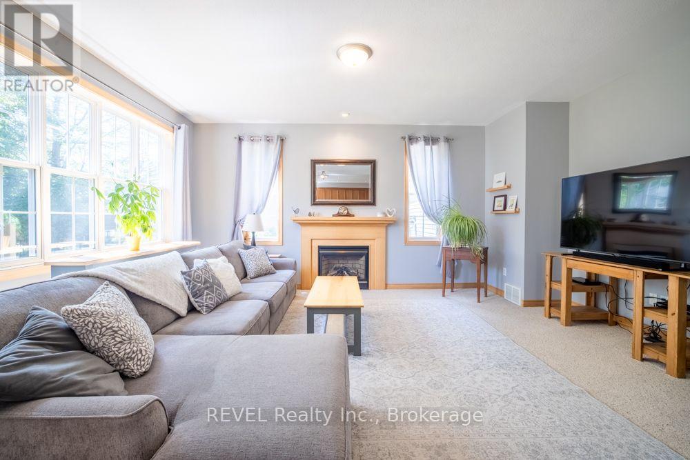 3305 Hyman Avenue, Fort Erie, Ontario  L0S 1N0 - Photo 7 - X13711050