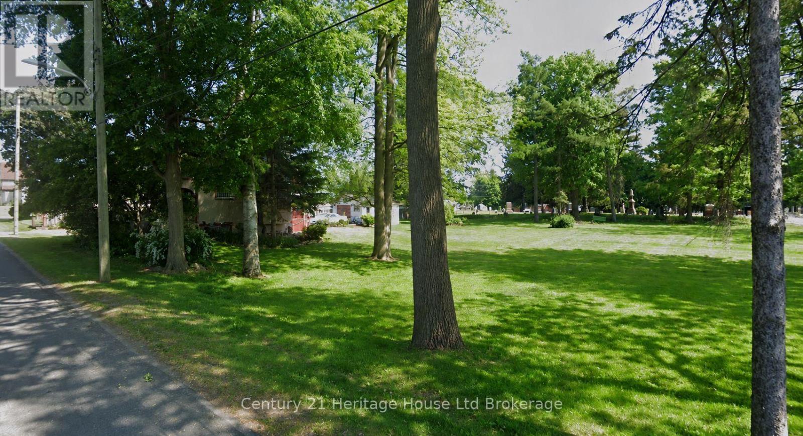 11 Adams Street, Norfolk, Ontario  N0J 1E0 - Photo 3 - X13711030