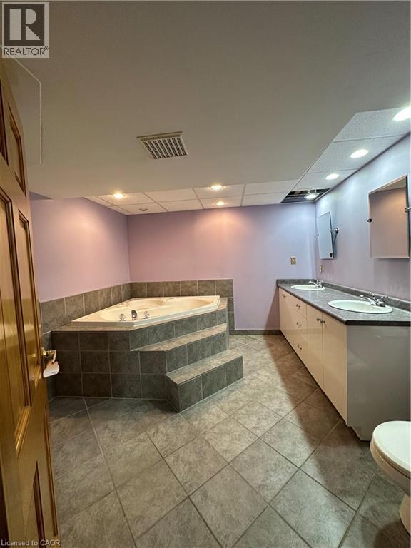 613 Rymal Road W, Hamilton, Ontario  L9B 1B7 - Photo 12 - 40857112