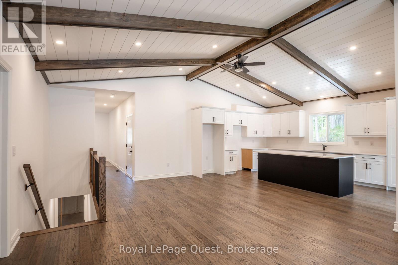 57 West Road W, Huntsville, Ontario  P1H 1L4 - Photo 12 - X13711074