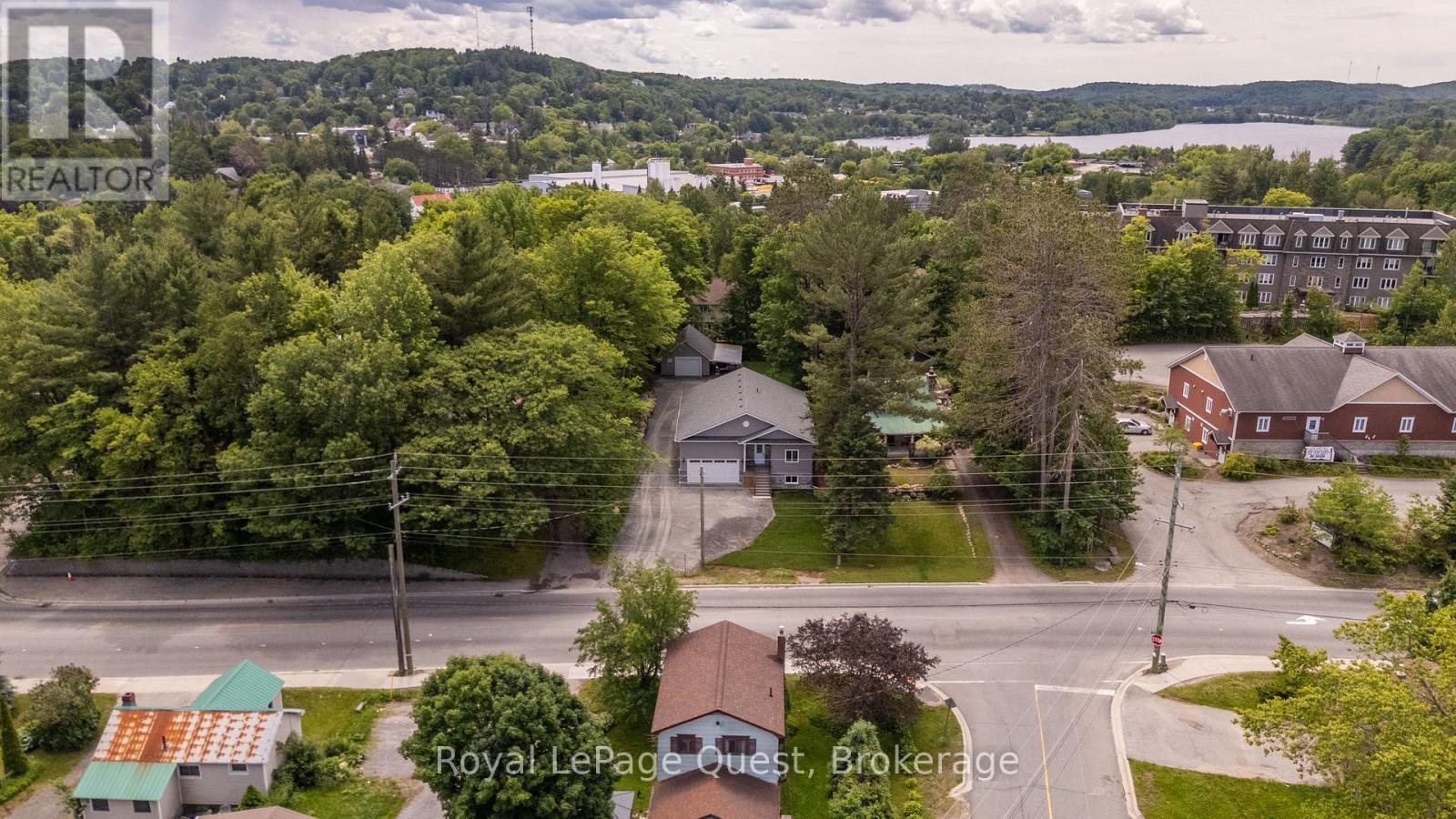 57 West Road W, Huntsville, Ontario  P1H 1L4 - Photo 2 - X13711074
