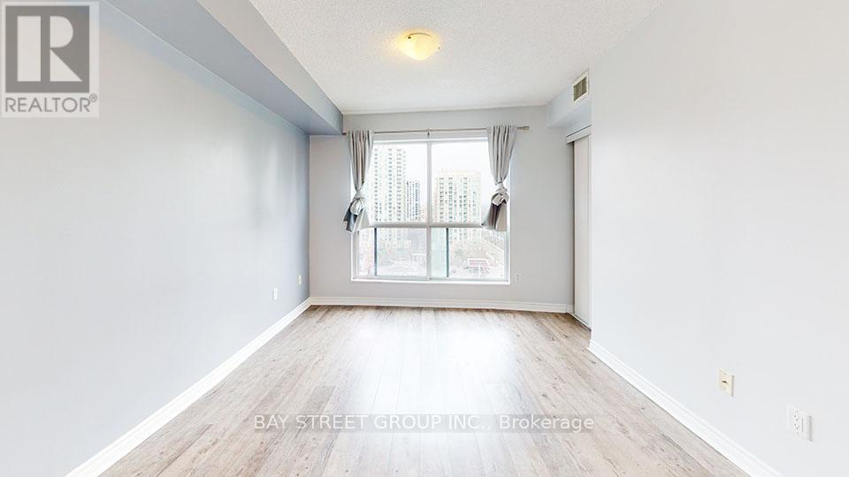 1701 - 7 Lorraine Drive, Toronto, Ontario  M2N 7H2 - Photo 9 - C13710982