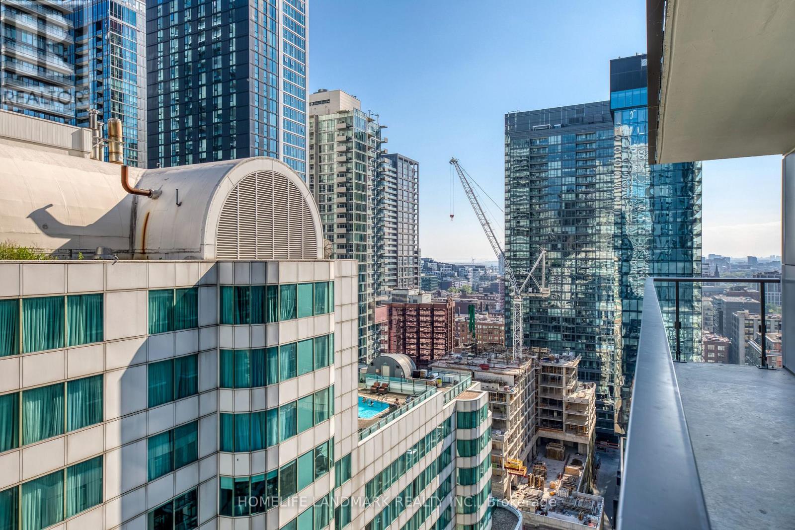 2411 - 8 Widmer Street, Toronto, Ontario  M5V 0W6 - Photo 20 - C13711008