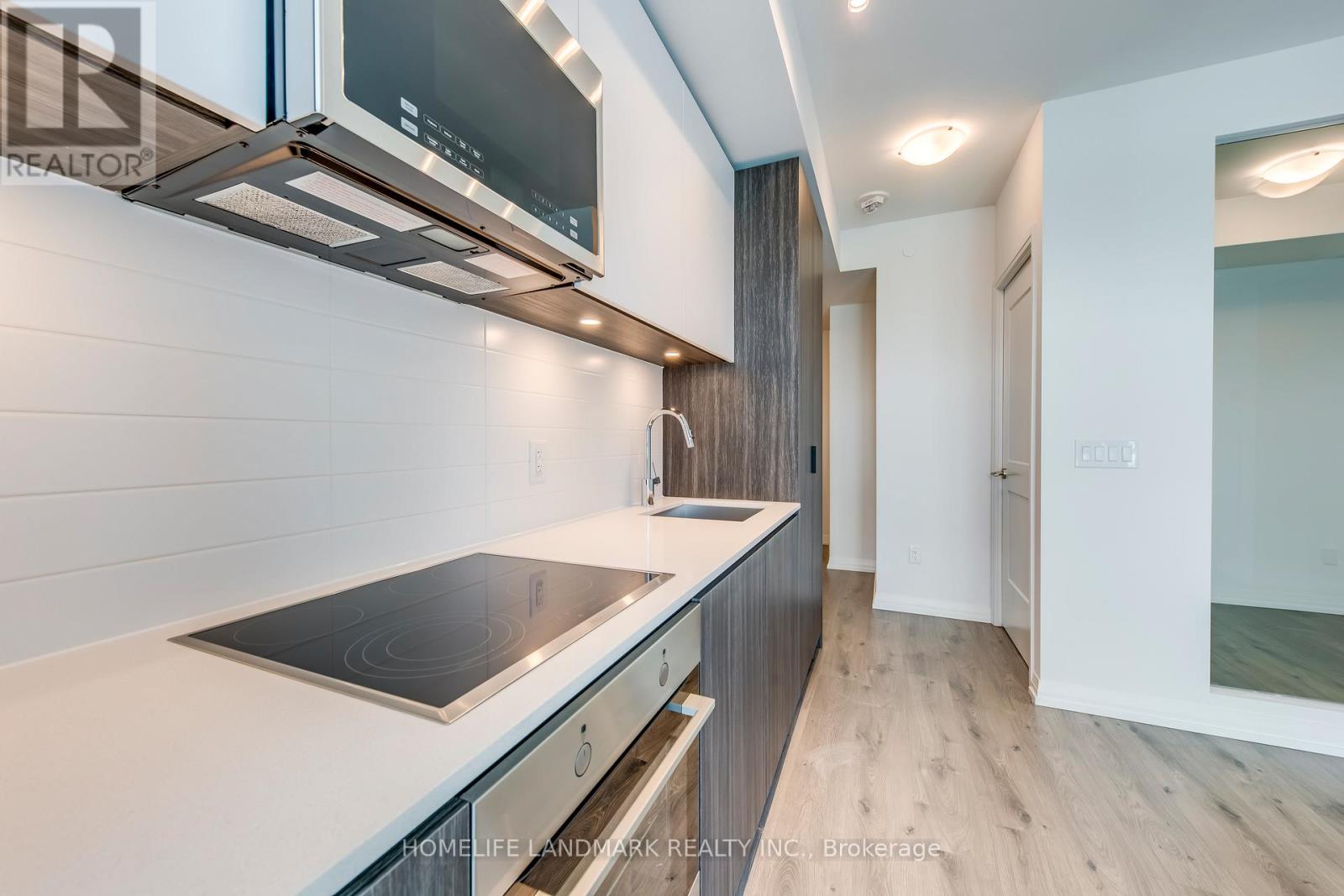 2411 - 8 Widmer Street, Toronto, Ontario  M5V 0W6 - Photo 5 - C13711008