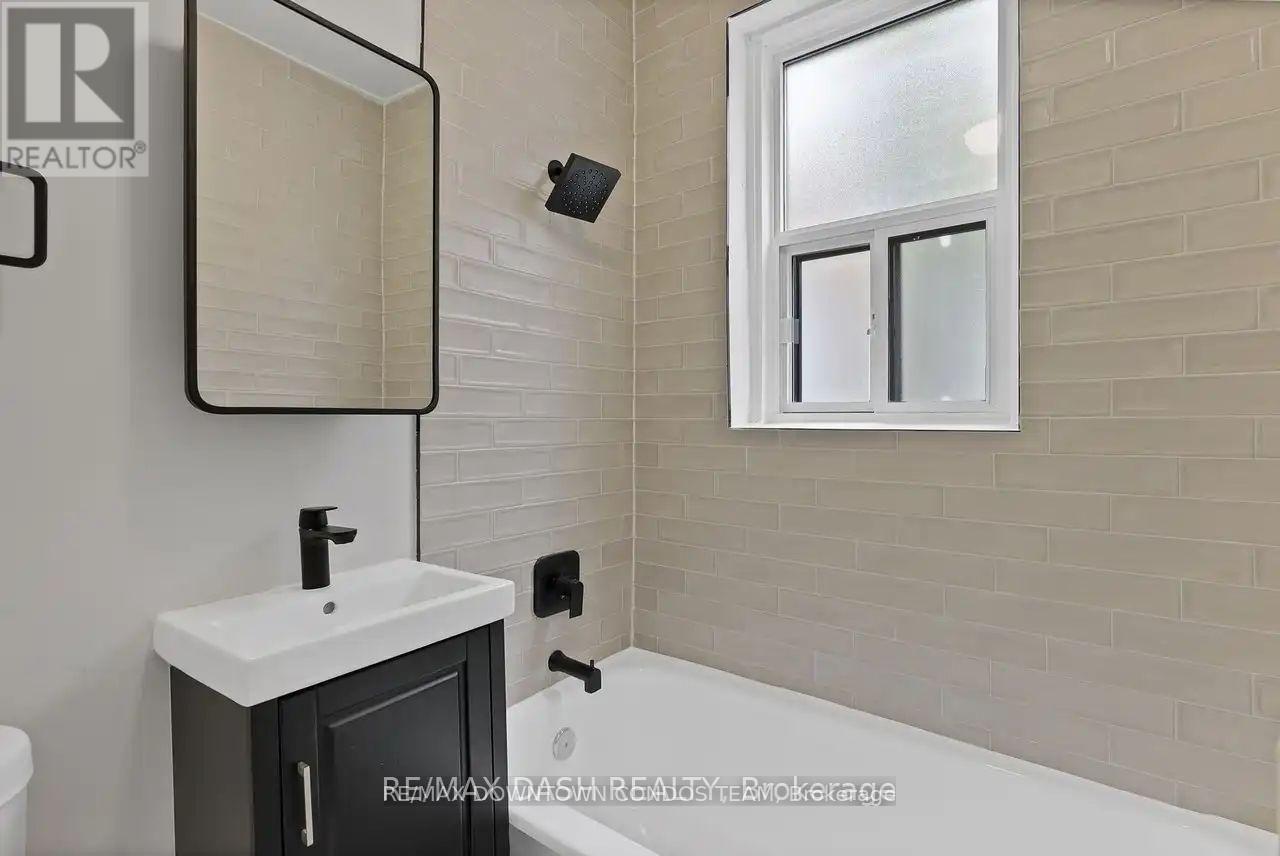 5 - 50 Raglan Avenue, Toronto, Ontario  M6C 2L1 - Photo 25 - C13711012