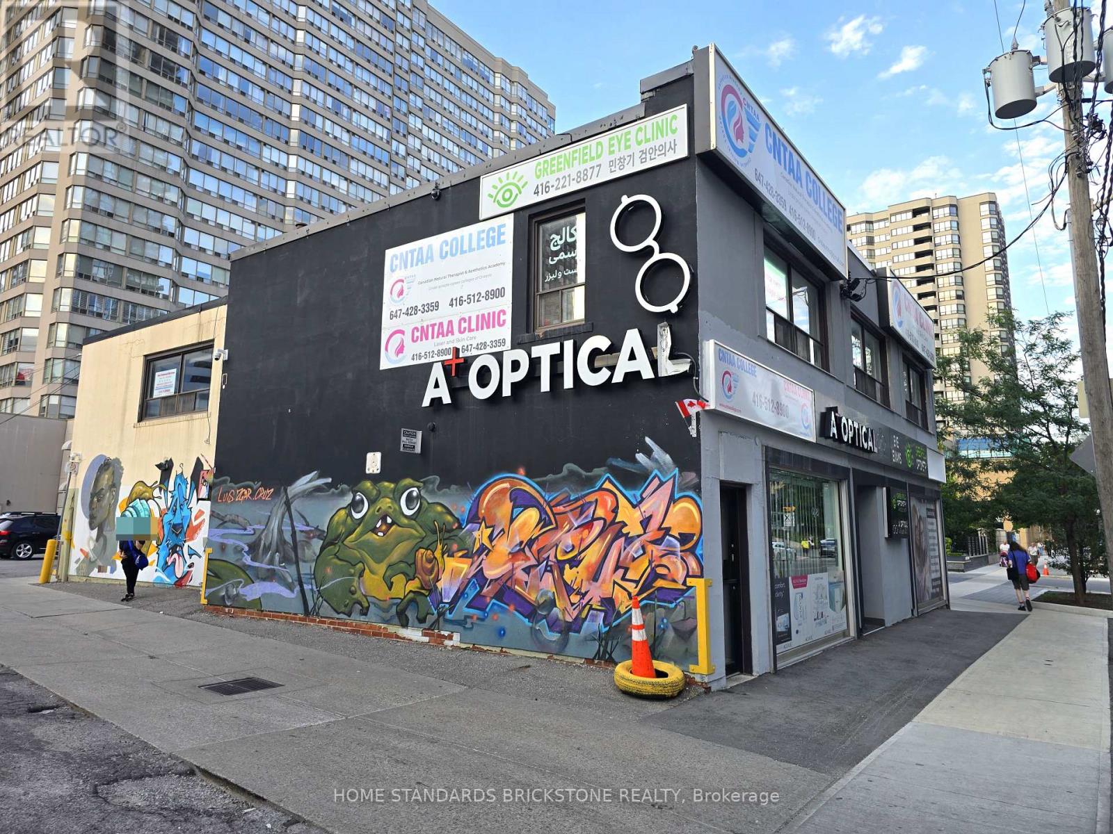 202 - 16 Greenfield Avenue, Toronto, Ontario  M2N 3C8 - Photo 2 - C13711028