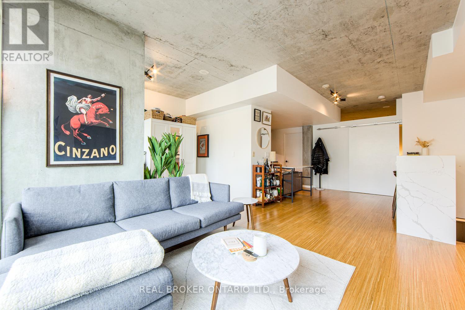 732 - 333 Adelaide Street E, Toronto, Ontario  M5A 1N3 - Photo 11 - C13711090