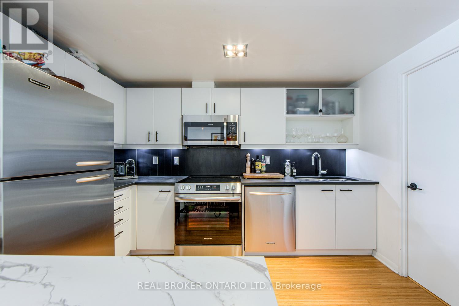 732 - 333 Adelaide Street E, Toronto, Ontario  M5A 1N3 - Photo 14 - C13711090