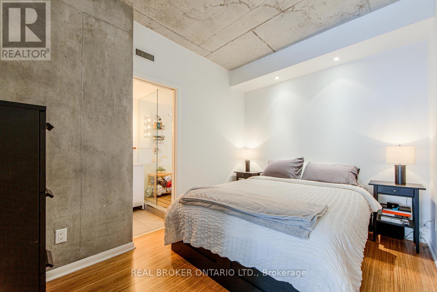 732 - 333 Adelaide Street E, Toronto, Ontario  M5A 1N3 - Photo 19 - C13711090