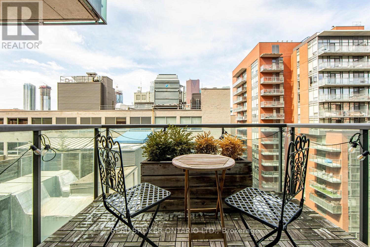 732 - 333 Adelaide Street E, Toronto, Ontario  M5A 1N3 - Photo 28 - C13711090