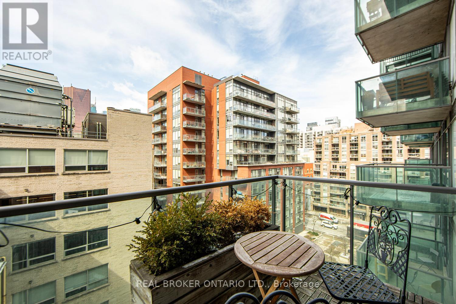 732 - 333 Adelaide Street E, Toronto, Ontario  M5A 1N3 - Photo 30 - C13711090
