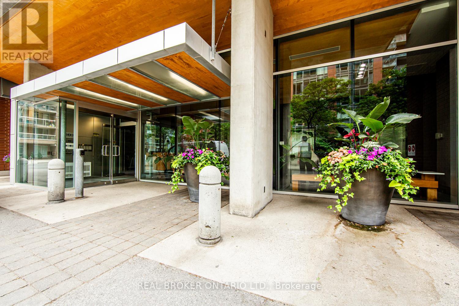 732 - 333 Adelaide Street E, Toronto, Ontario  M5A 1N3 - Photo 35 - C13711090