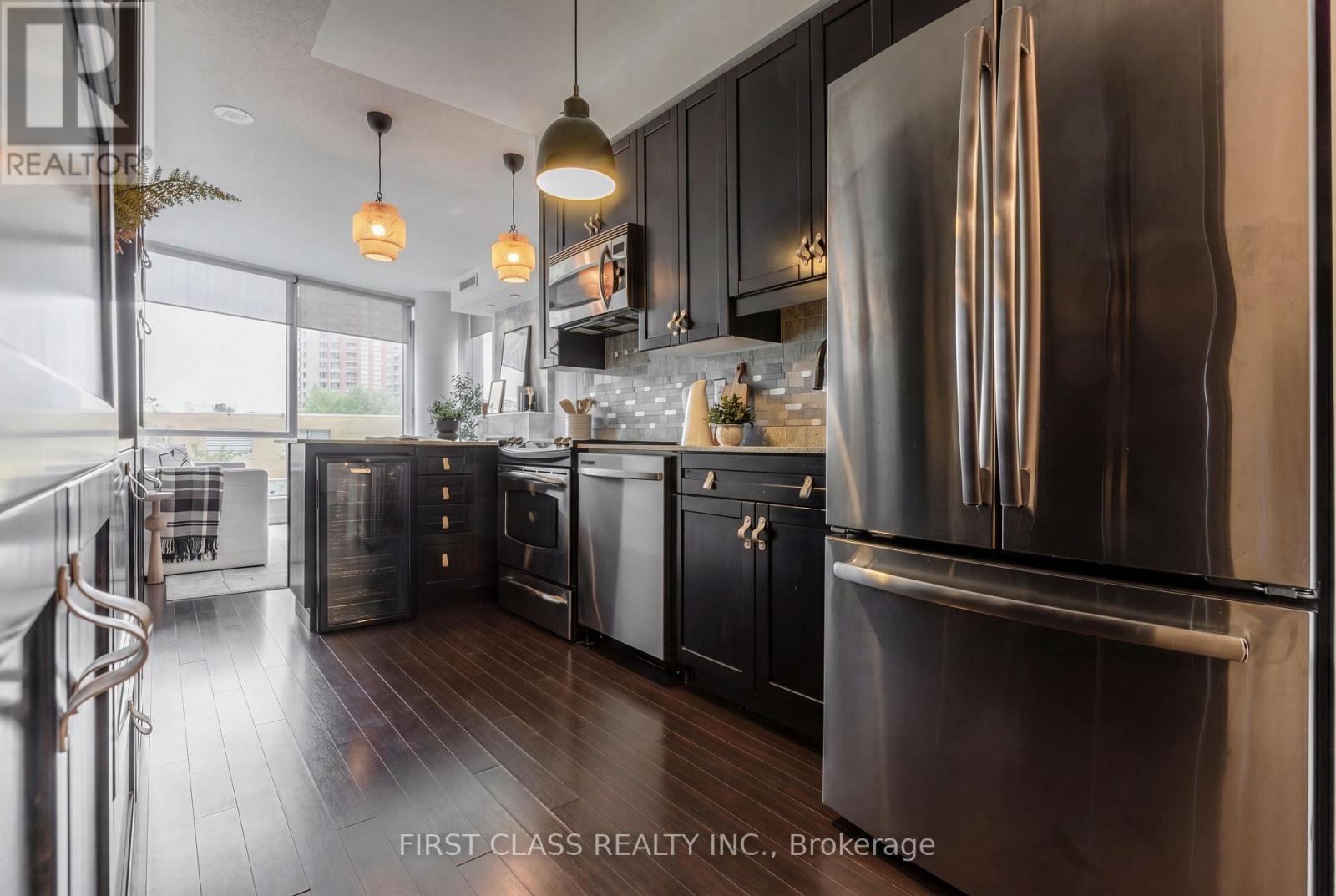 305 - 30 Canterbury Place, Toronto, Ontario  M2N 0B9 - Photo 13 - C13711124