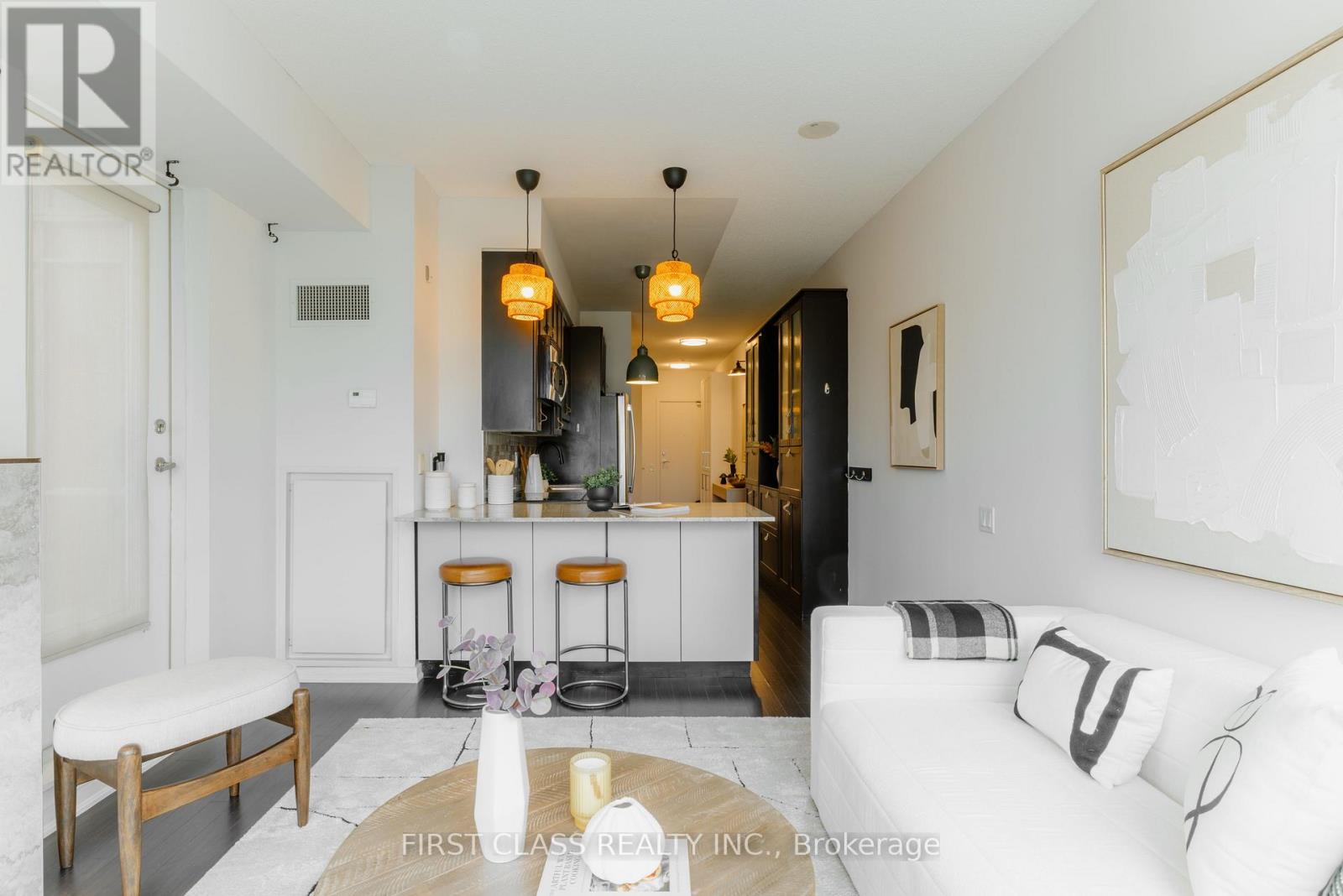 305 - 30 Canterbury Place, Toronto, Ontario  M2N 0B9 - Photo 15 - C13711124