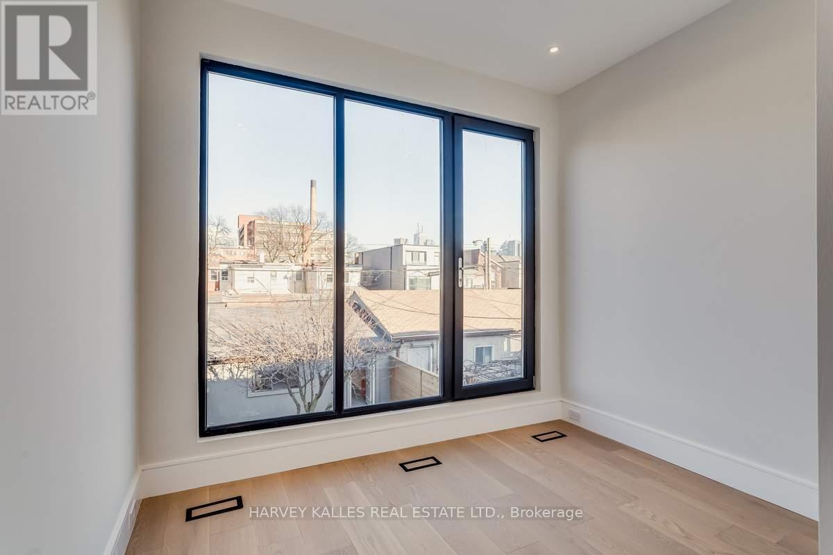 179 Palmerston Avenue, Toronto, Ontario  M6J 2J3 - Photo 29 - C13711140