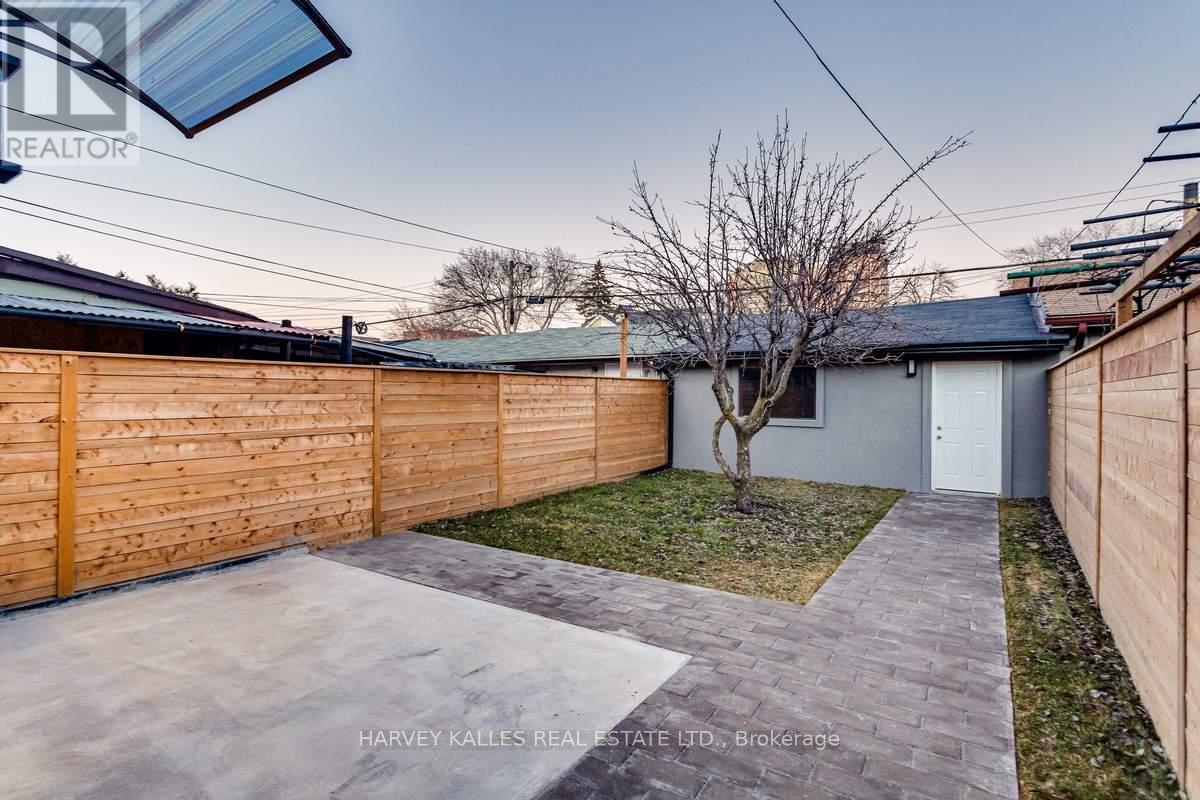 179 Palmerston Avenue, Toronto, Ontario  M6J 2J3 - Photo 49 - C13711140