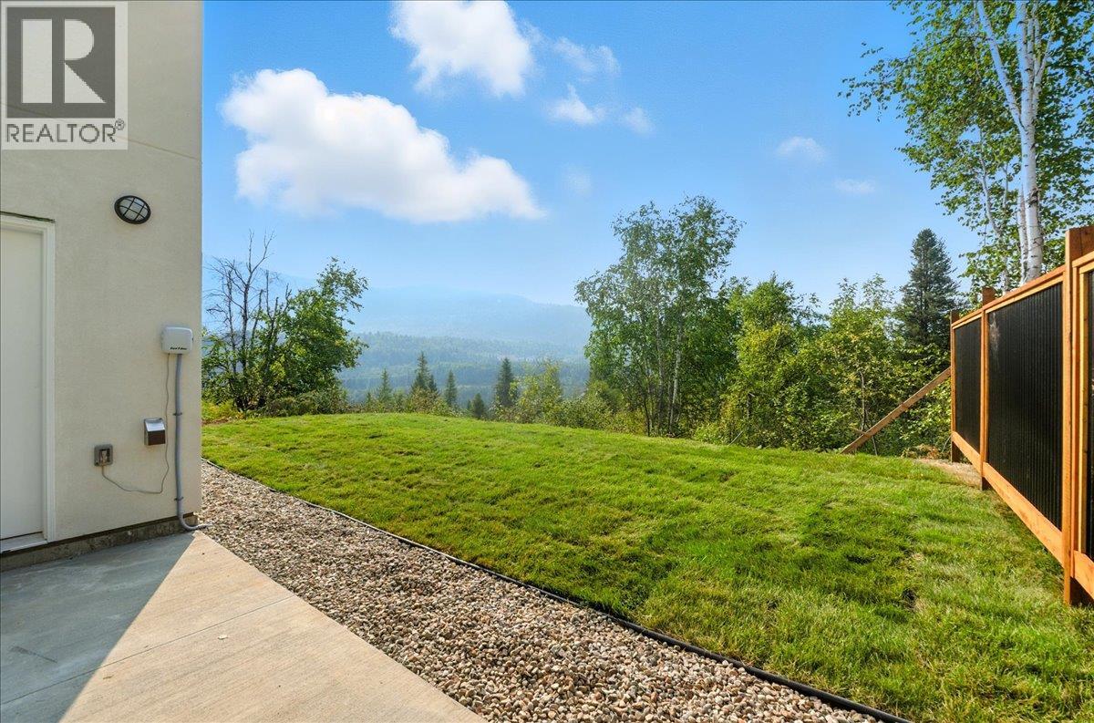 3736 Toba Road, Castlegar, British Columbia  V1N 4Y3 - Photo 25 - 10366137