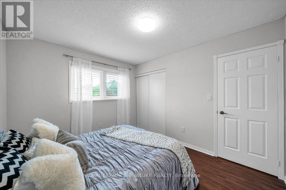 3 Griffen Place, Whitby, Ontario  L1R 2N5 - Photo 32 - E13711064