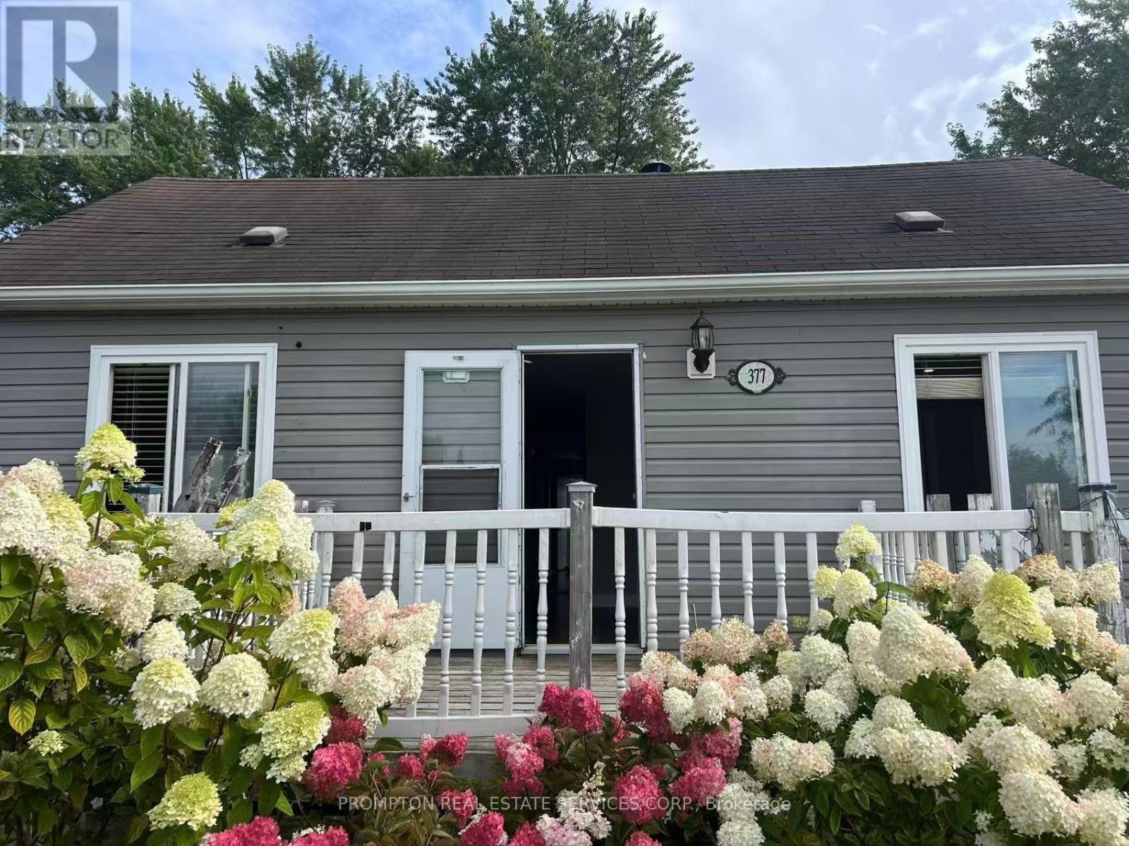 377 Walter Drive, Georgina, Ontario  L4P 3A8 - Photo 4 - N13711122