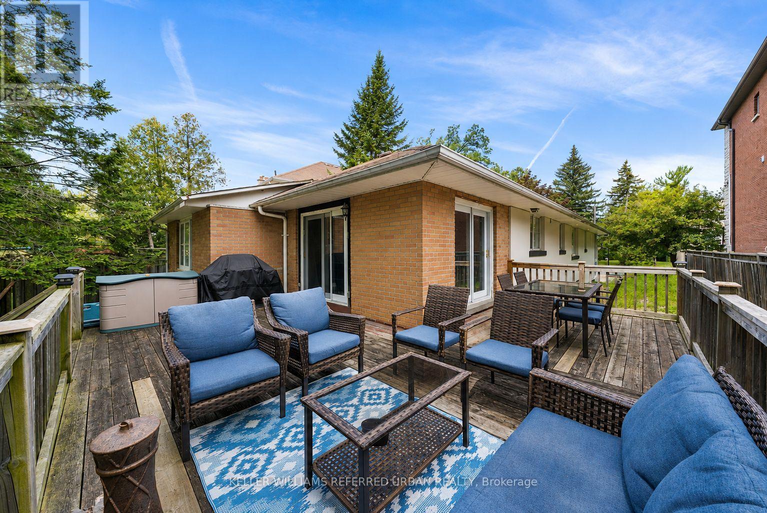 63 Roosevelt Drive, Richmond Hill, Ontario  L4C 6V2 - Photo 29 - N13711158