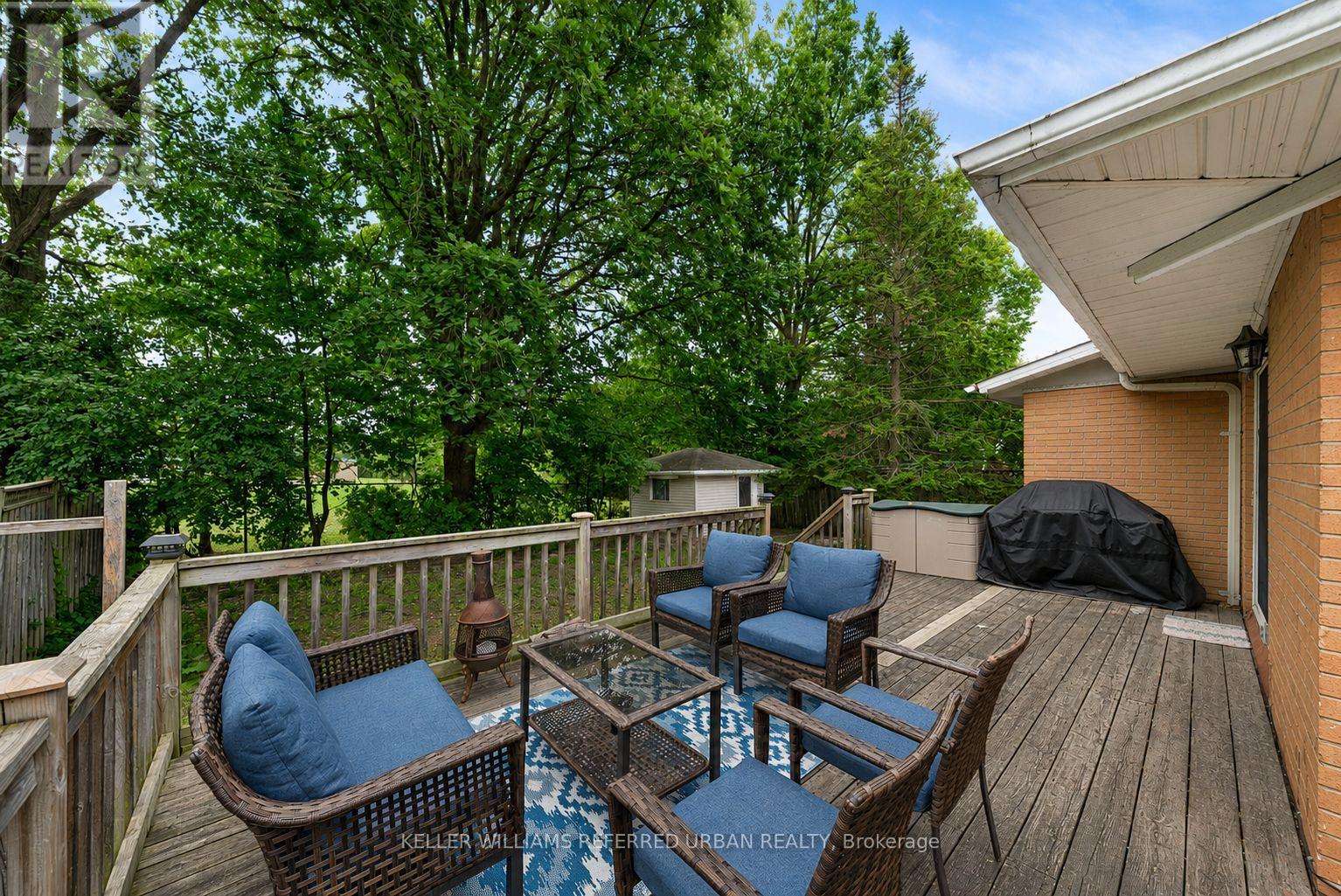 63 Roosevelt Drive, Richmond Hill, Ontario  L4C 6V2 - Photo 30 - N13711158