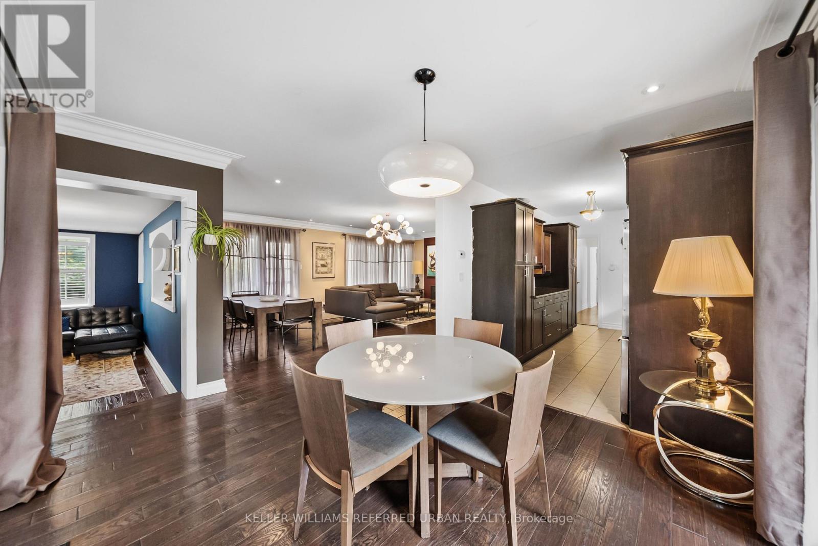 63 Roosevelt Drive, Richmond Hill, Ontario  L4C 6V2 - Photo 4 - N13711158