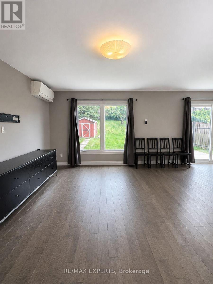 Rear - 15 Gayla Street, Vaughan, Ontario  L4J 6W2 - Photo 6 - N13711162
