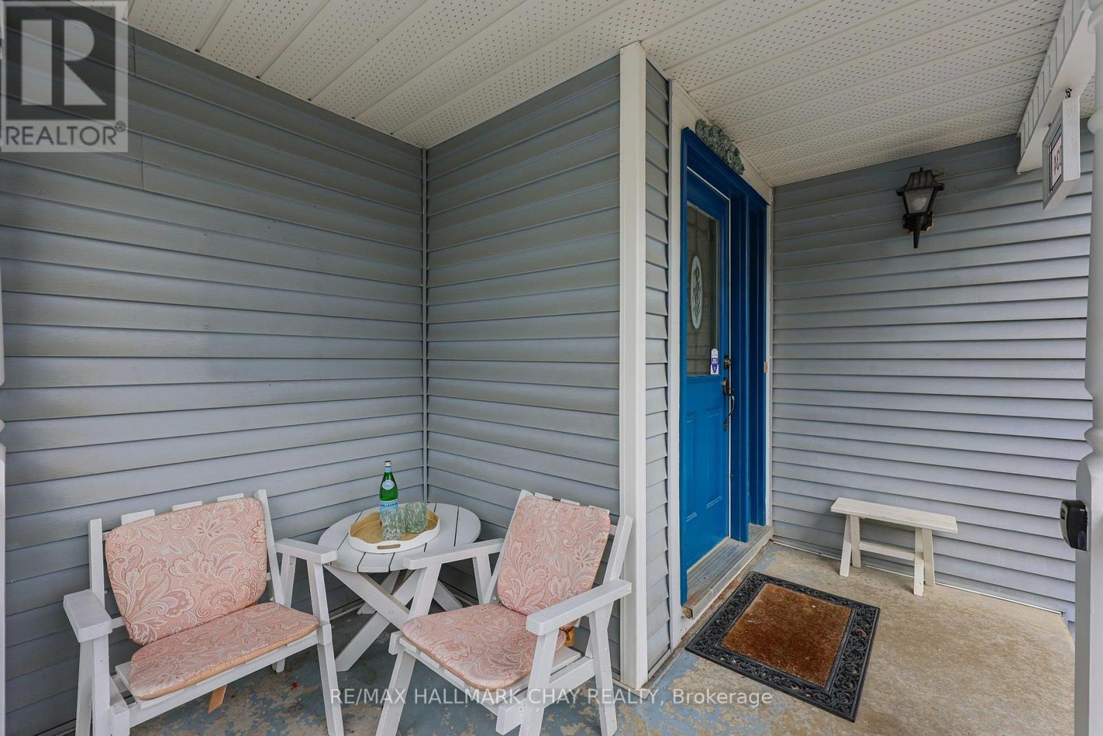 1034 Linden Street, Innisfil, Ontario  L9S 1W4 - Photo 4 - N13711180