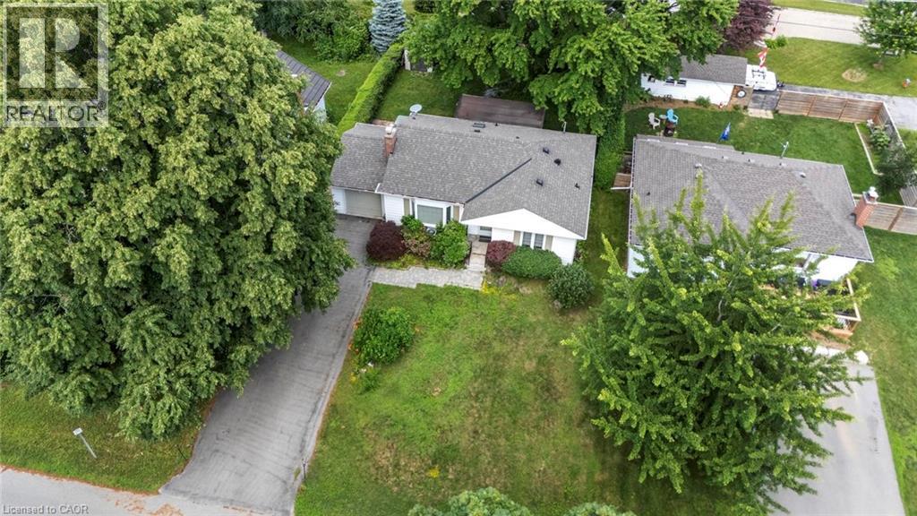 1063 Joan Drive, Burlington, Ontario L7T 3H3 - Photo 49 - 40849767
