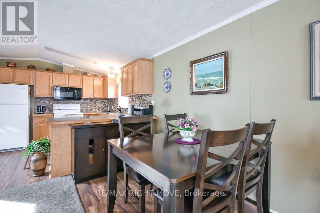1317 Hilltop Road, Severn, Ontario  L3V 0V1 - Photo 6 - S13711020