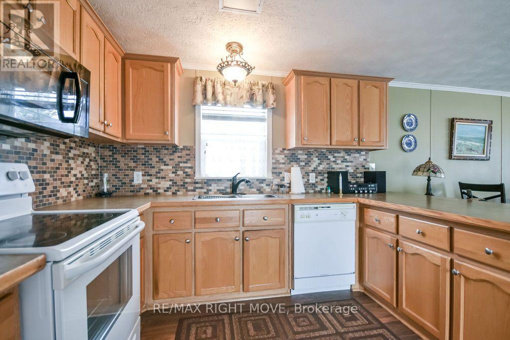 1317 Hilltop Road, Severn, Ontario  L3V 0V1 - Photo 9 - S13711020