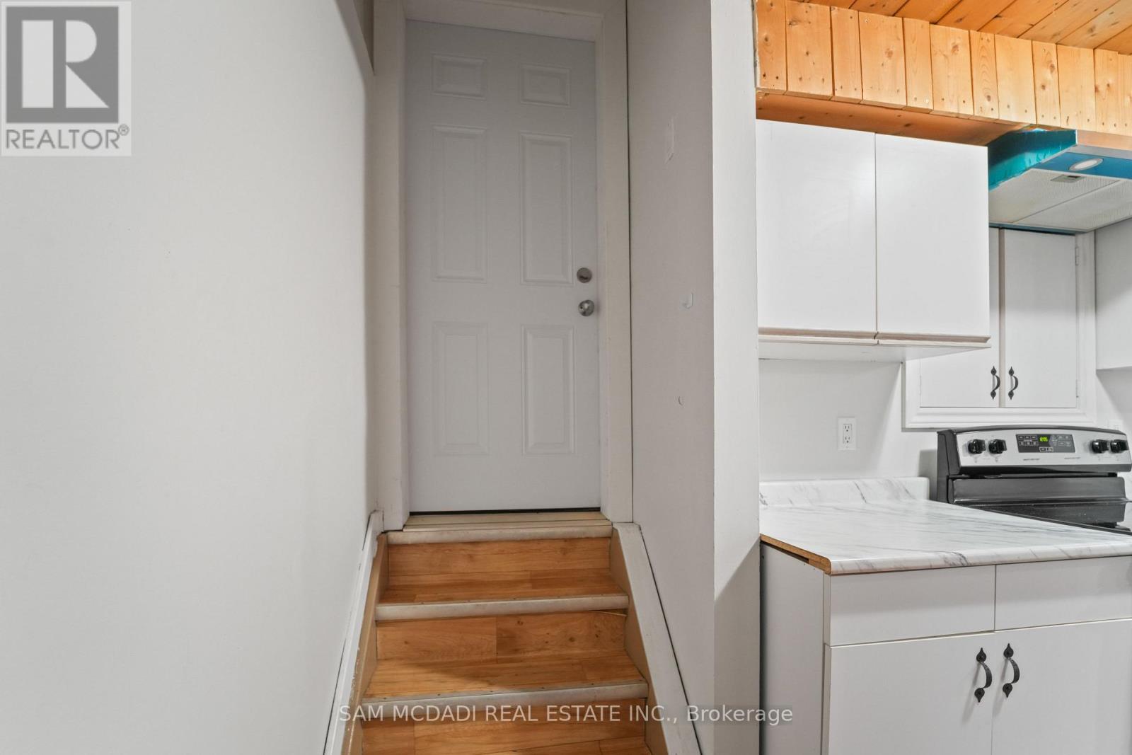 87 Rundle Crescent, Barrie (Holly), Ontario  L4N 8E6 - Photo 23 - S13711102