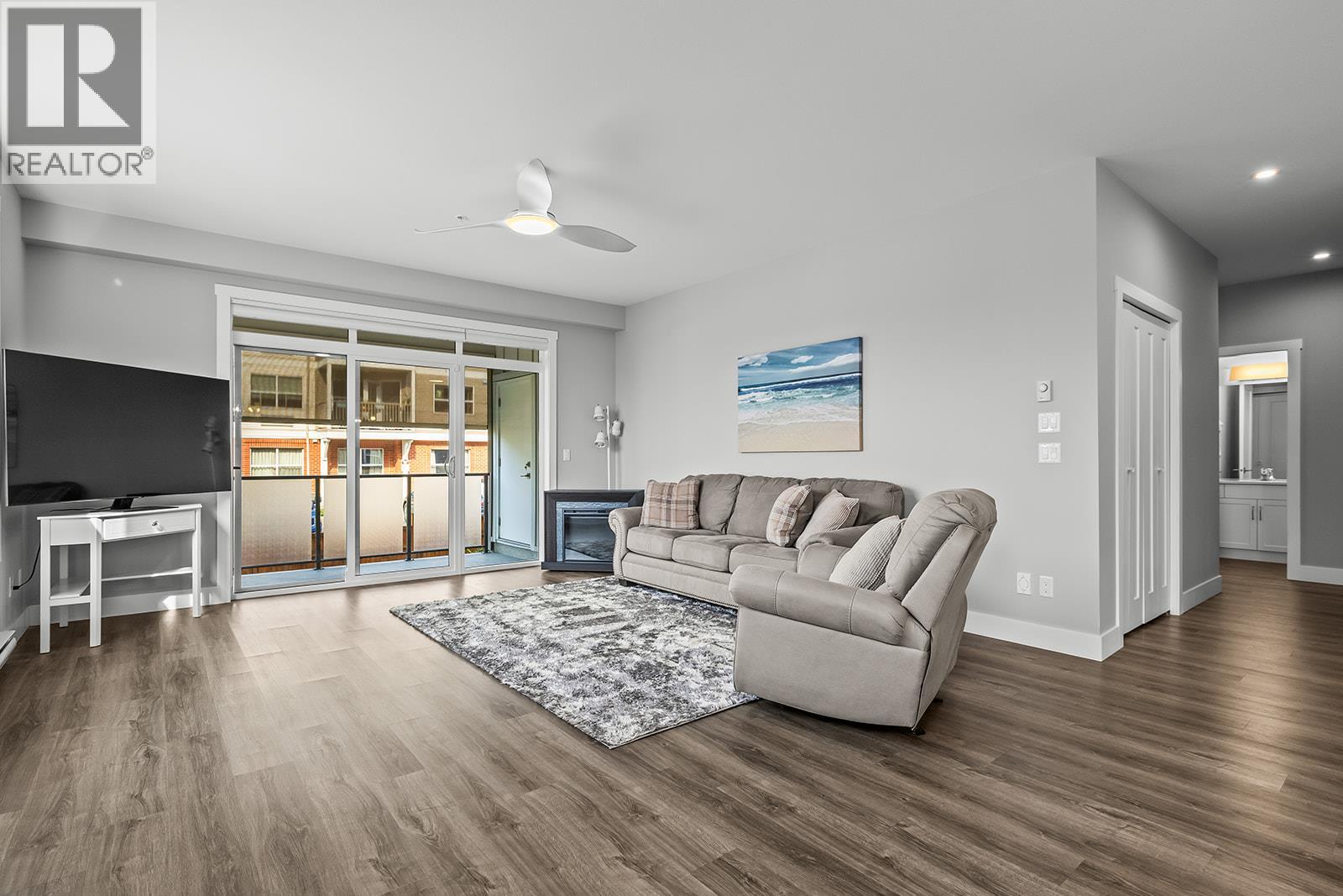3090 Burtch Road Unit# 102, Kelowna, British Columbia  V1W 5G9 - Photo 11 - 10398355