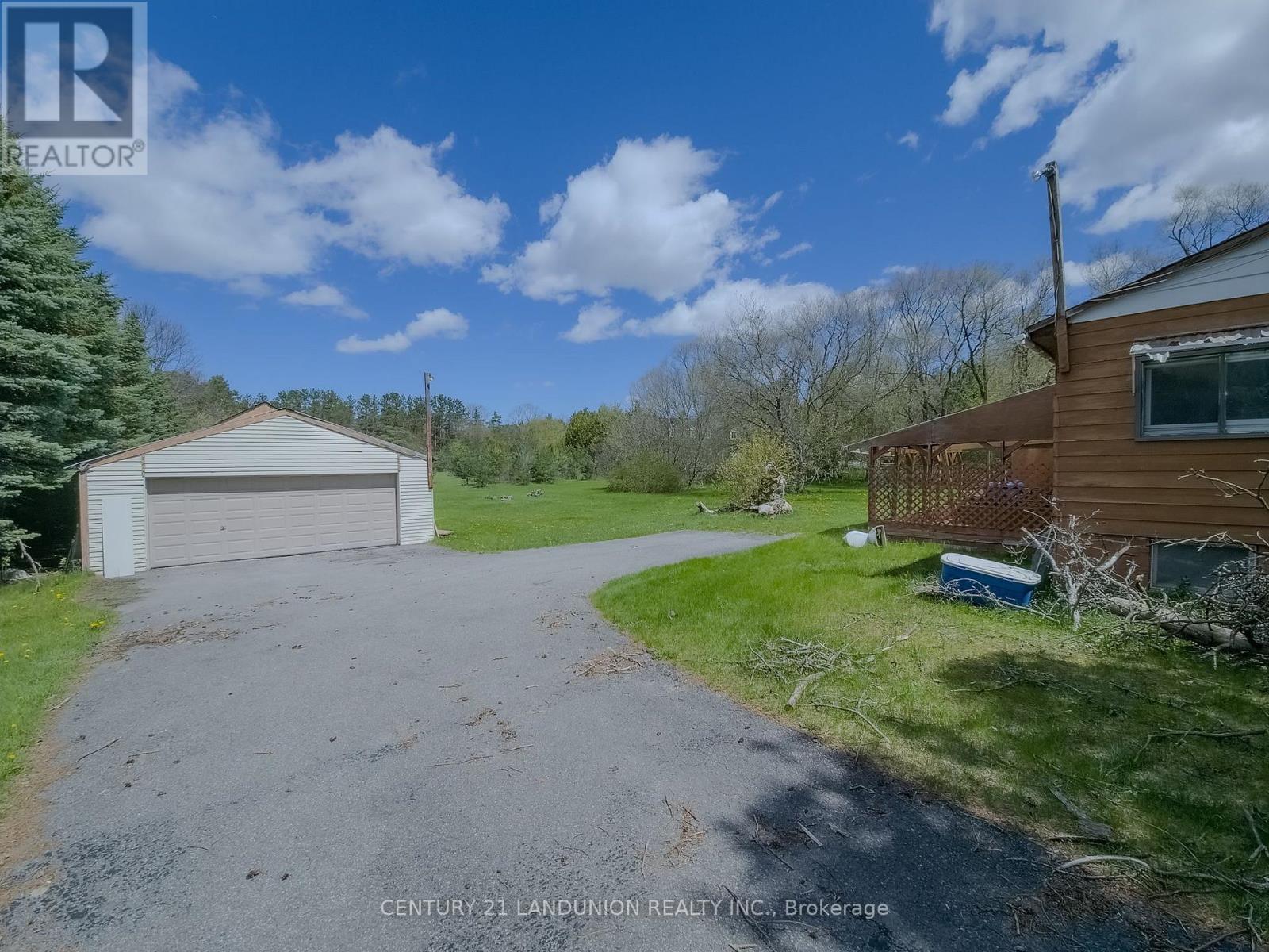 4192 Vivian Road, Whitchurch-Stouffville, Ontario  L0G 1E0 - Photo 6 - N13636848